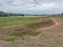 Afbeelding van swales in landschap