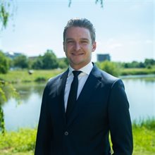 Foto van Michael Theuns, gedeputeerde en voorzitter van de bestuurscommissie WRL.